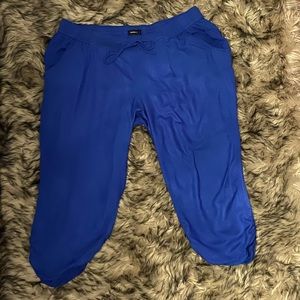 Torrid Capri/Short Herm Pants